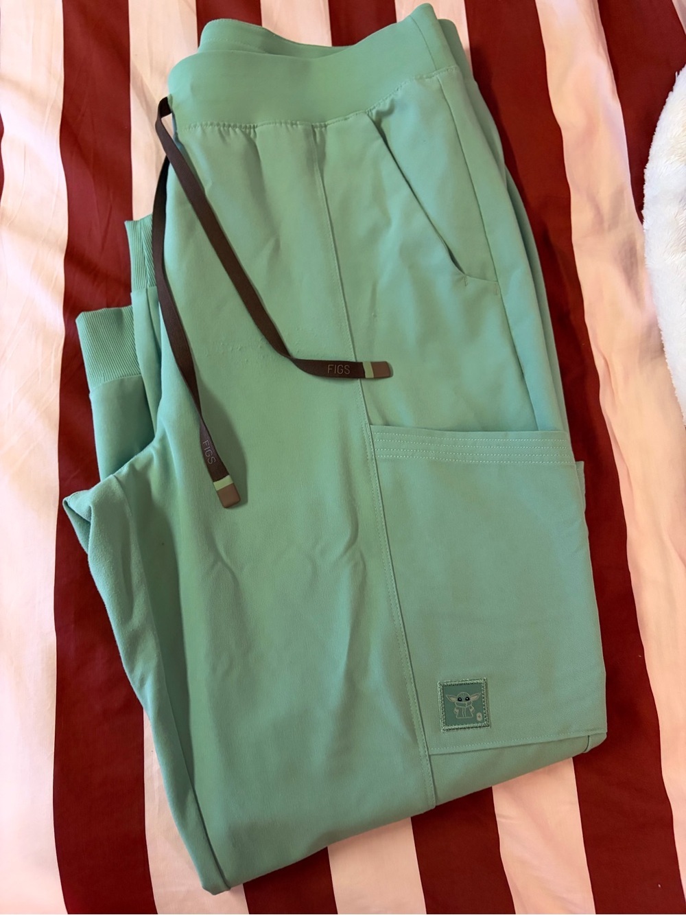 Figs Mint Green Women's Jogger Sweatpants with Drawstring